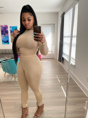 “Long sleeve cropped two-piece”